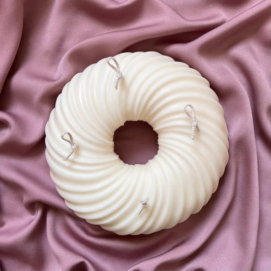 Huge Donut Candle: Trendy Vegan Home Decor-0