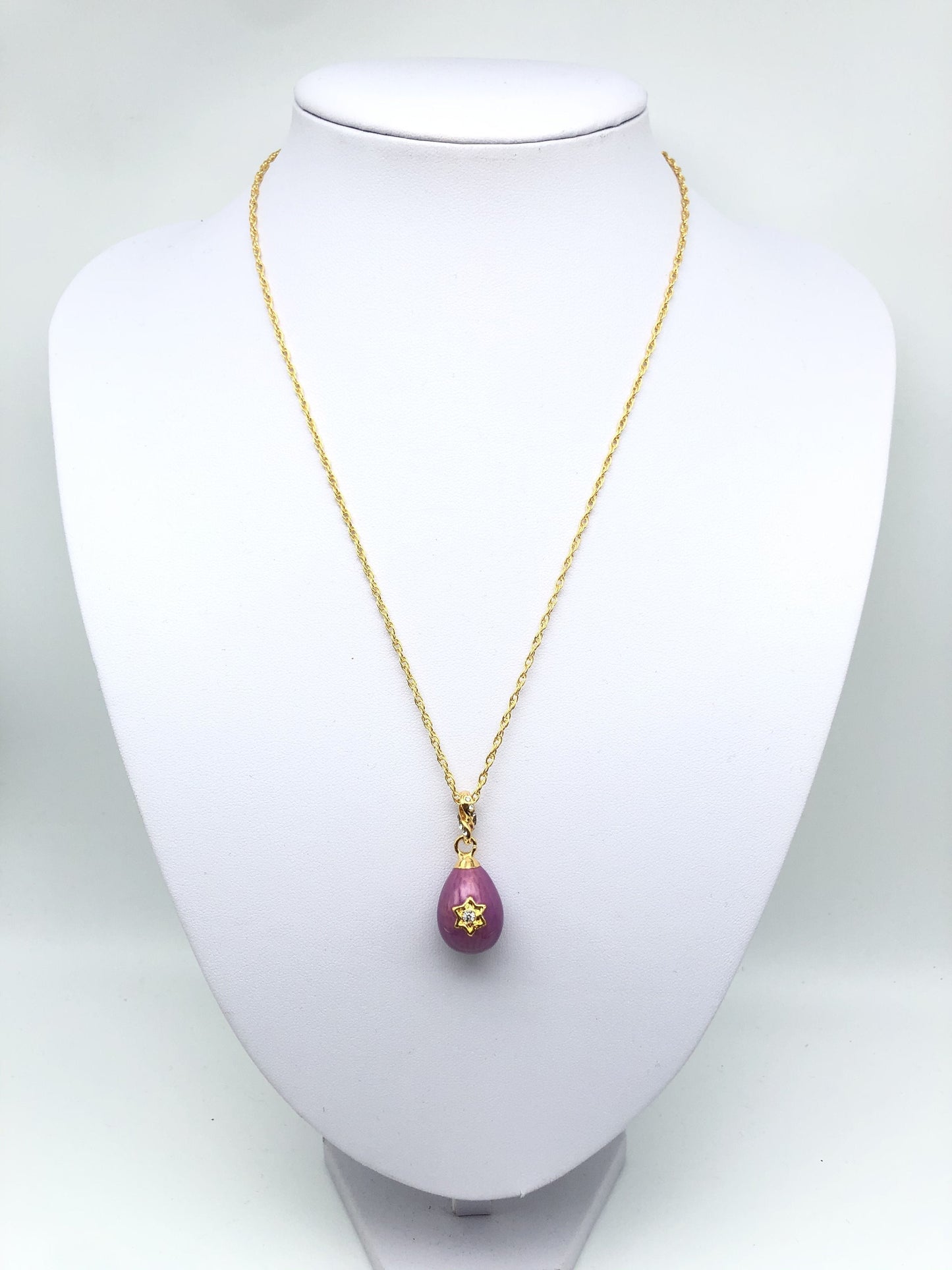 Purple Egg Star of David Pendant Gold Necklace