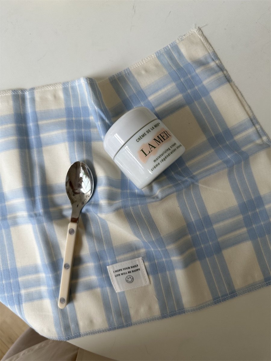 Retro Pastel Blue Checker Placemat for Dopamine Table Setting-4